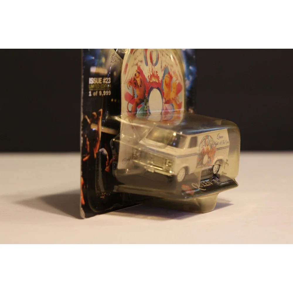 Racing Champions Queen A Night at the Opera Diecast Van Hot Rockin' Steel 99' T